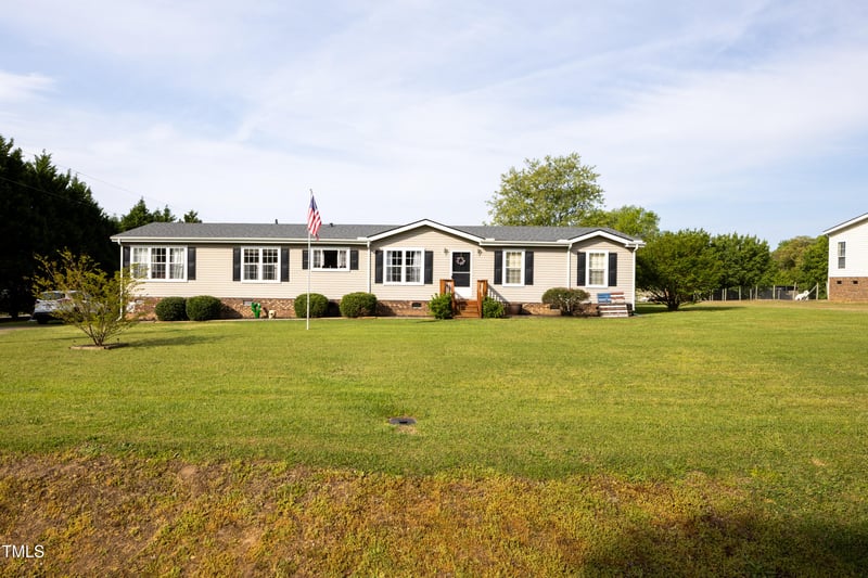 764 Olivers Grove Rd, Four Oaks, NC 27524