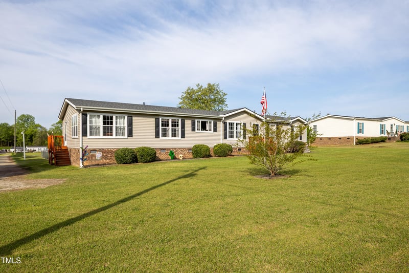 764 Olivers Grove Rd, Four Oaks, NC 27524