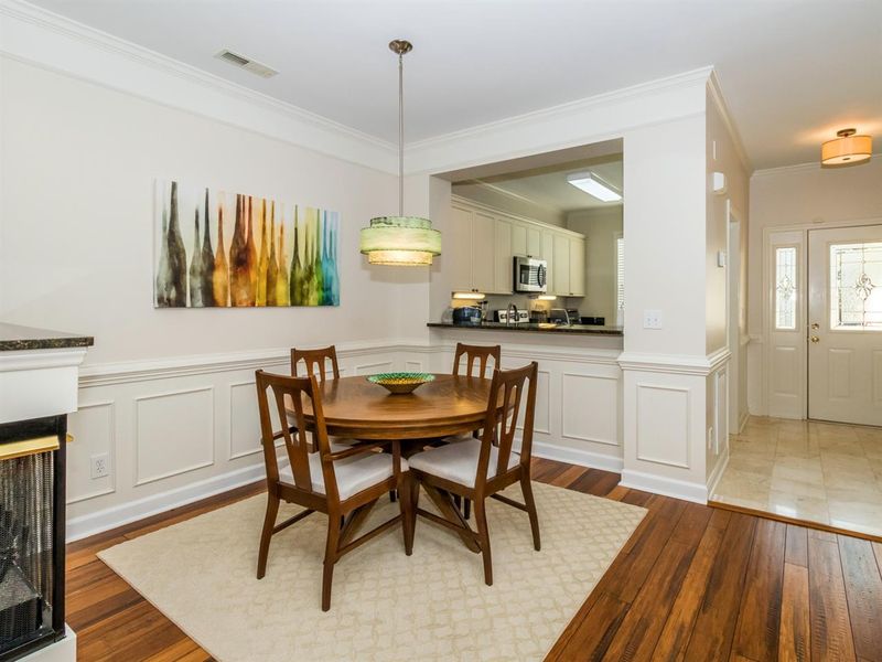 7640 Astoria Pl, Raleigh, NC 27612
