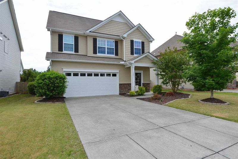 7641 Mapleshire Dr, Raleigh, NC 27616