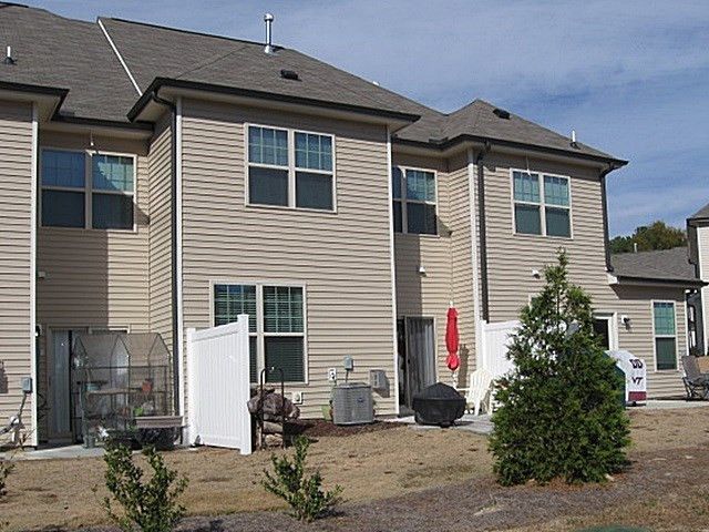 7641 Weathered Oak Way, Raleigh, NC 27616