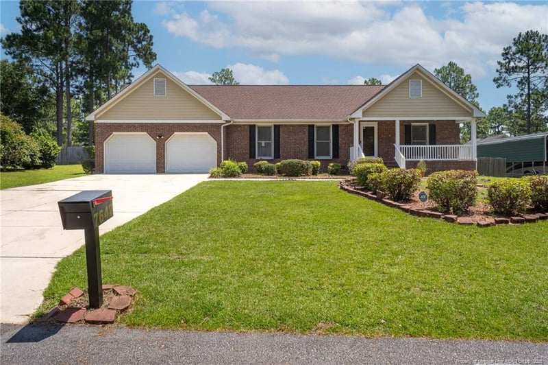 7642 Firethorn Dr, Fayetteville, NC 28311