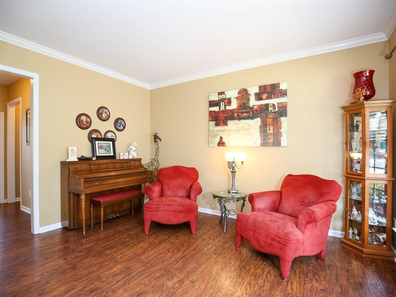 7647 Silver View Ln, Raleigh, NC 27613