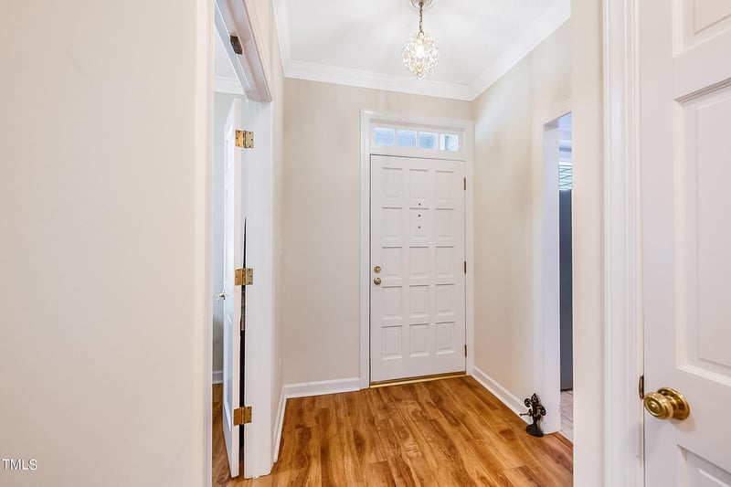 7653 Trowbridge Ct, Raleigh, NC 27613