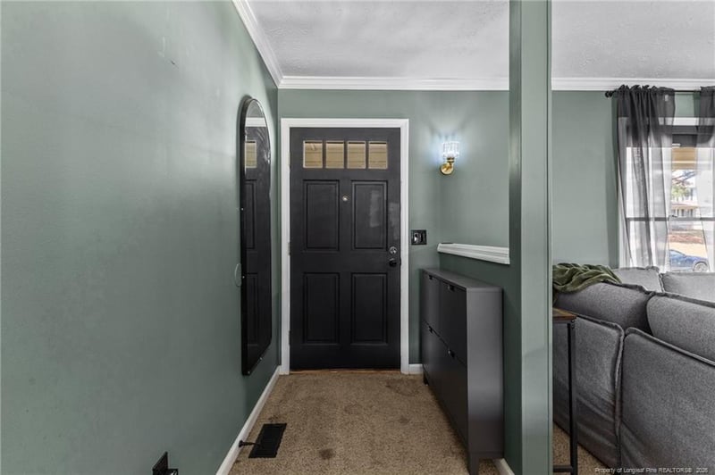 7657 Southbend Dr, Fayetteville, NC 28314