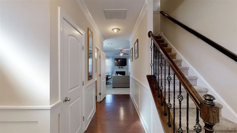 7658 Mapleshire Dr, Raleigh, NC 27616