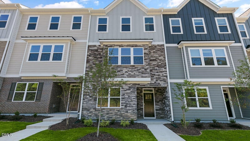 766 Dorset Stream Dr, Fuquay Varina, NC 27526
