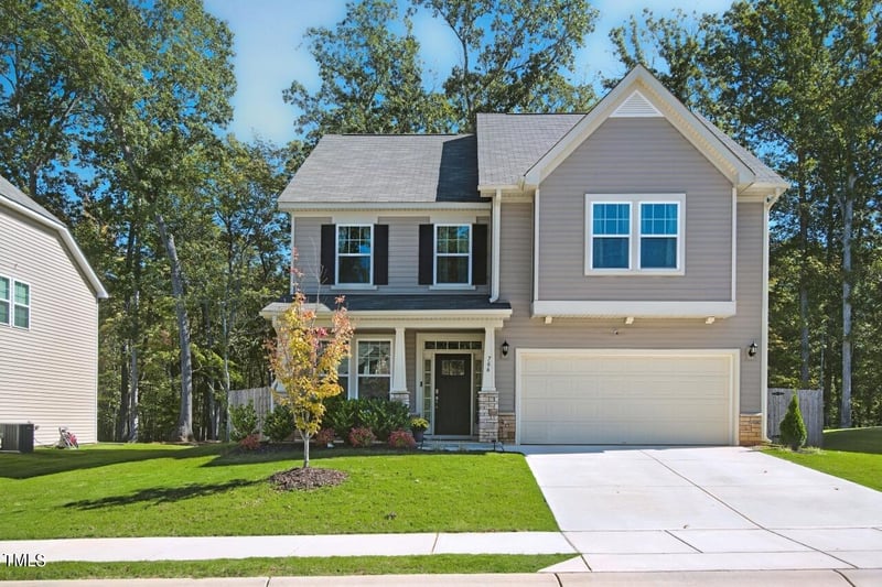 766 Heartpine Dr, Mebane, NC 27302