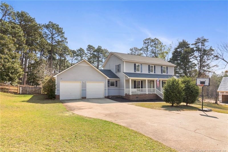 7666 Wilkins Dr, Fayetteville, NC 28311