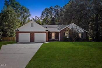 7679 Spurge Dr, Fayetteville, NC 28311
