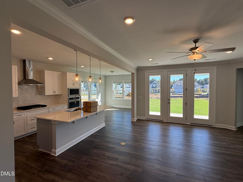 768 Aristocrat Ln, Knightdale, NC 27545