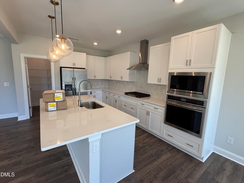 768 Aristocrat Ln, Knightdale, NC 27545