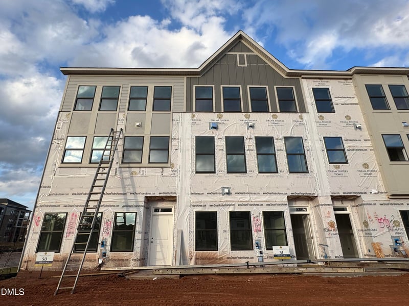 768 Ballyneal Al, Cary, NC 27513