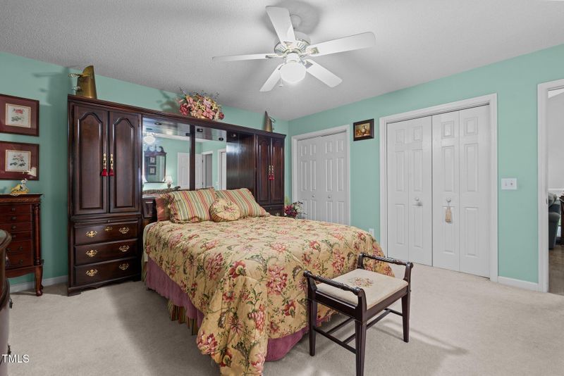 768 Troon Cir, Sanford, NC 27332