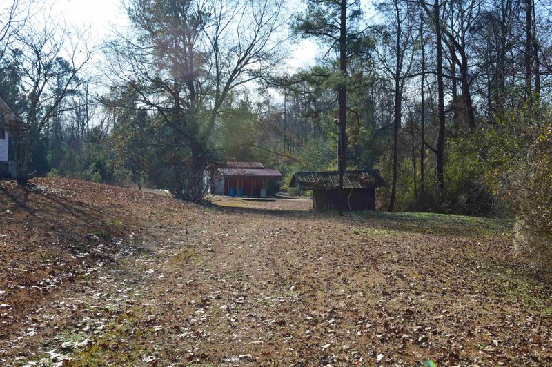 768 Wise Rd, Dunn, NC 28334