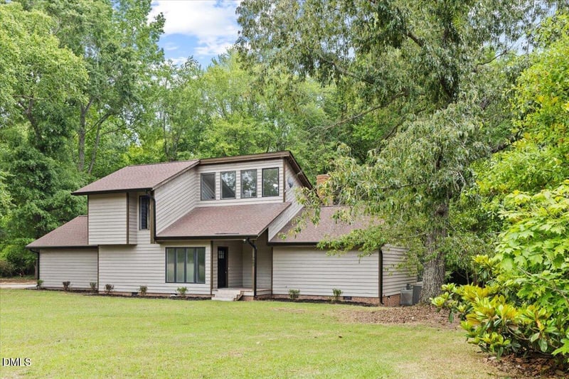 7682 Troy Fisher Rd, Fayetteville, NC 28312