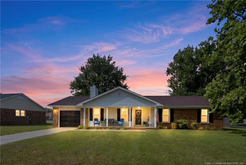 7686 Beverly Dr, Fayetteville, NC 28314