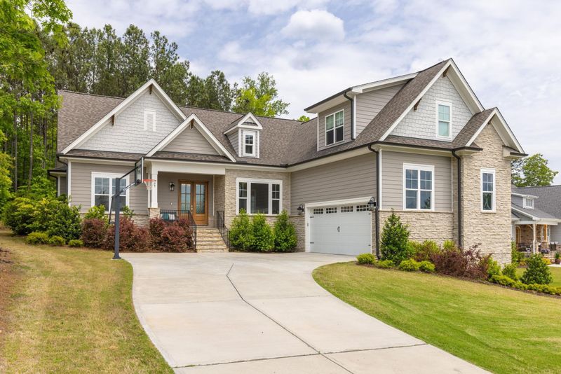 77 Beech Slope Ct, Chapel Hill, NC 27517