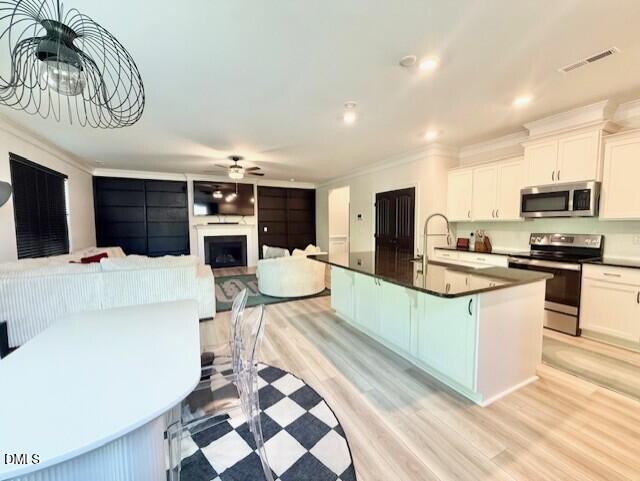 77 Capewood Ct, Garner, NC 27529