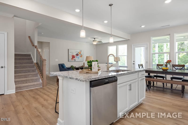 77 Charred Oak Ct, Lillington, NC 27546