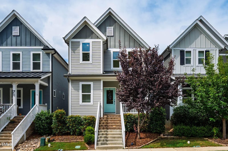 77 Hawk Point Rd, Chapel Hill, NC 27516