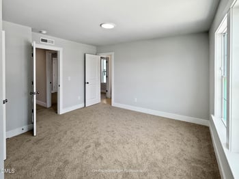 77 Sunset Ridge Dr, Fuquay Varina, NC 27526