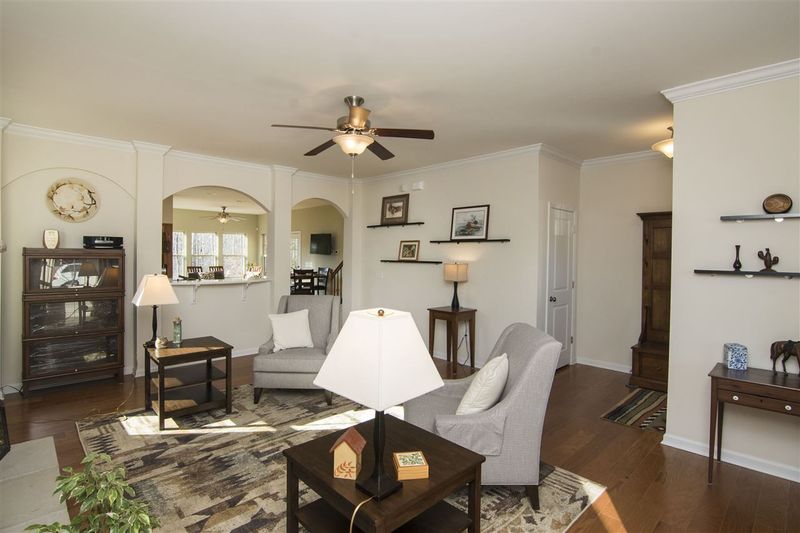 77 Wellington Dr, Knightdale, NC 27545