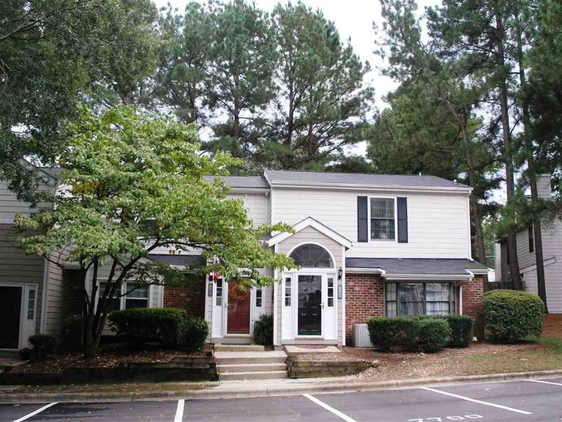 7700 Falcon Rest Cir, Raleigh, NC 27615