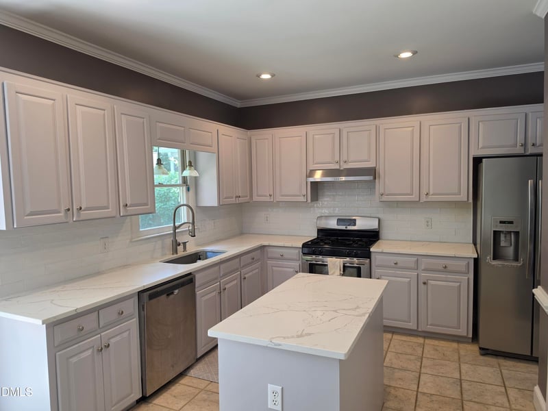 7701 Glenharden Dr, Raleigh, NC 27613