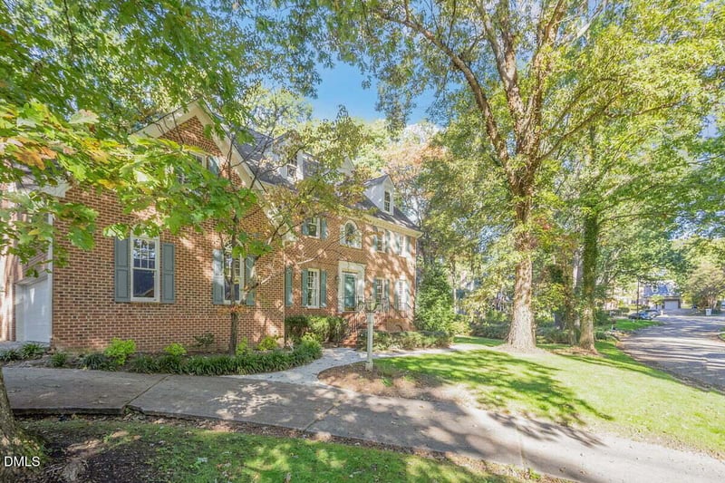 7701 Oakmont Pl, Raleigh, NC 27615