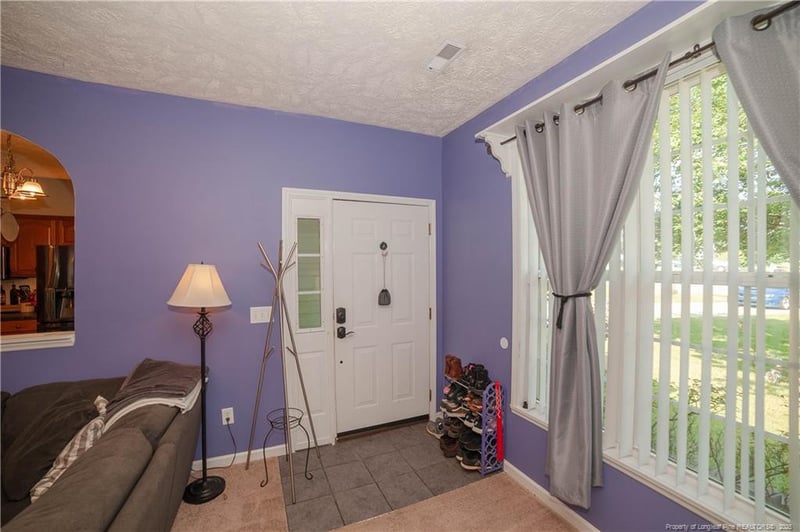 7701 Redwood Ave, Fayetteville, NC 28314