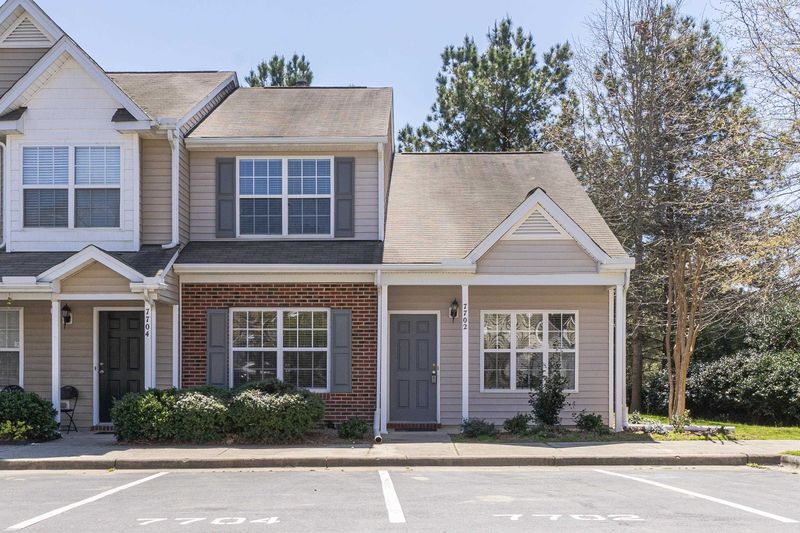 7702 Averette Field Dr, Raleigh, NC 27616