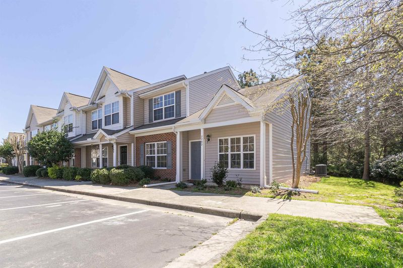 7702 Averette Field Dr, Raleigh, NC 27616