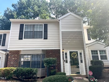 7704 Falcon Rest Cir, Raleigh, NC 27615