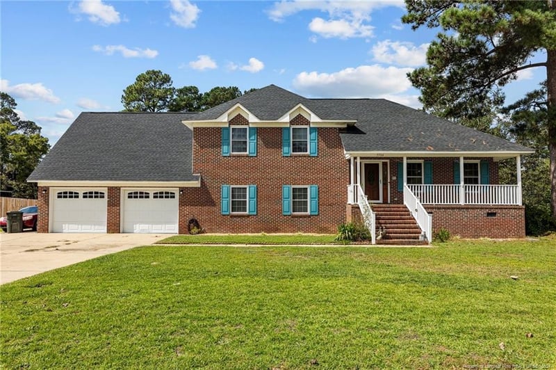 7704 Gaelic Dr, Fayetteville, NC 28306