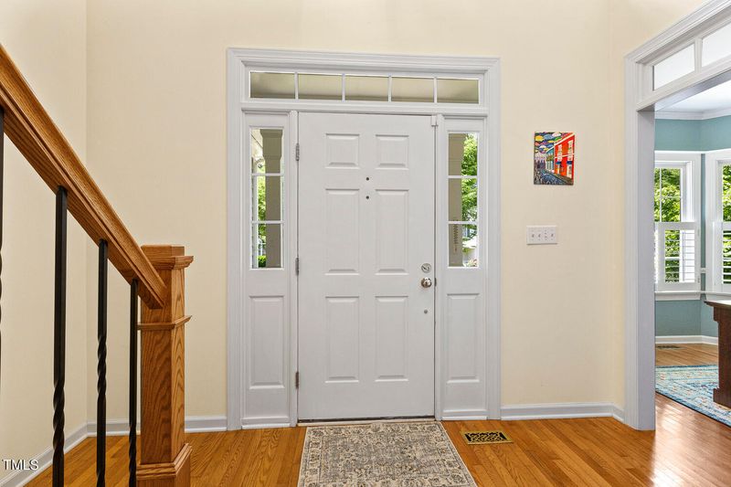 7704 Harps Mill Woods Rn, Raleigh, NC 27615