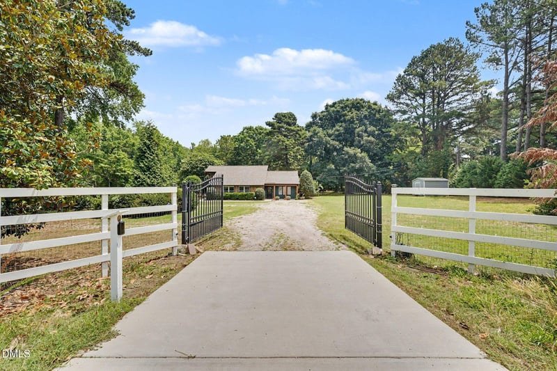 7704 Zebulon Rd, Youngsville, NC 27596