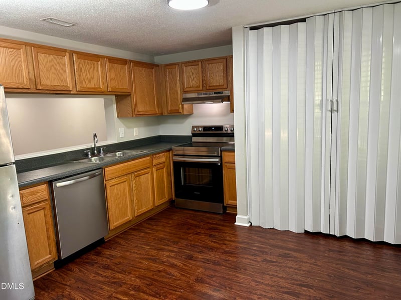 7705 Bernadette Ln, Raleigh, NC 27615