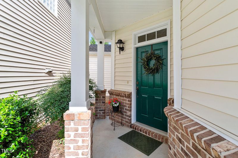 7705 Cape Charles Dr, Raleigh, NC 27617