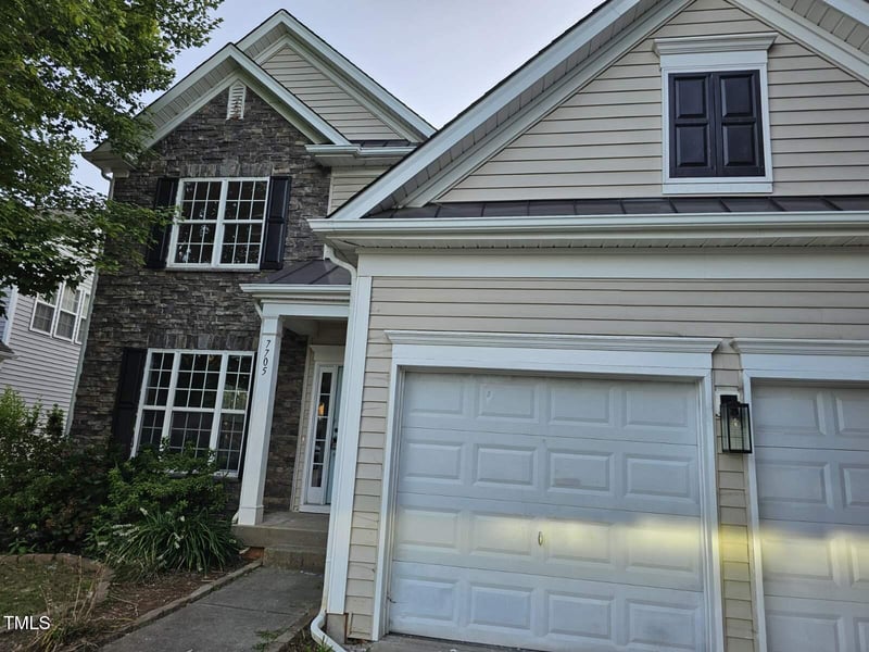 7705 Jackson Dane Dr, Raleigh, NC 27613