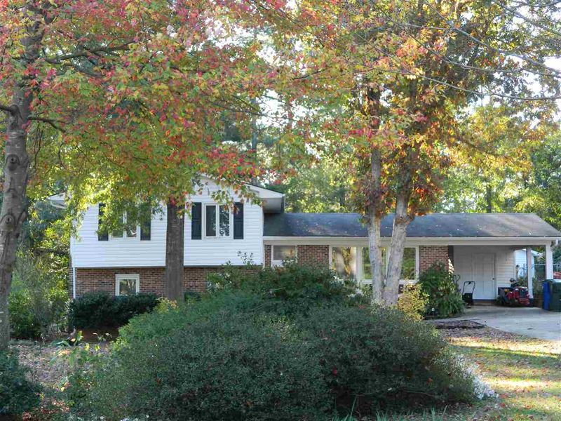 7705 Leesville Rd, Raleigh, NC 27613