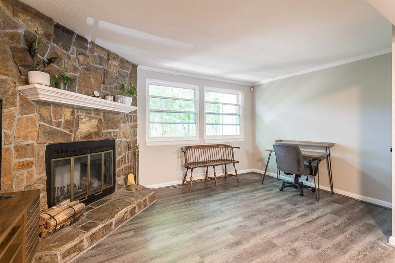 7706 Bernadette Ln, Raleigh, NC 27615