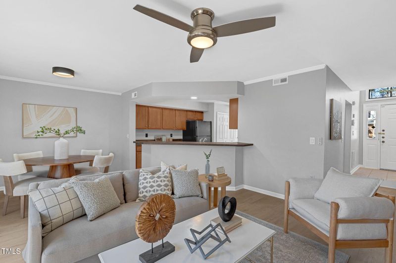 7706 Falcon Rest Cir, Raleigh, NC 27615