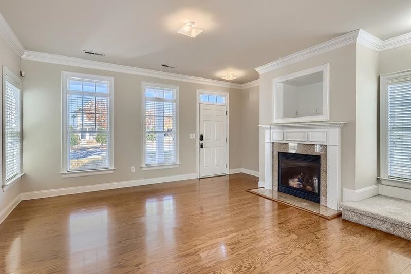 7707 Alexander Promenade Pl, Raleigh, NC 27617