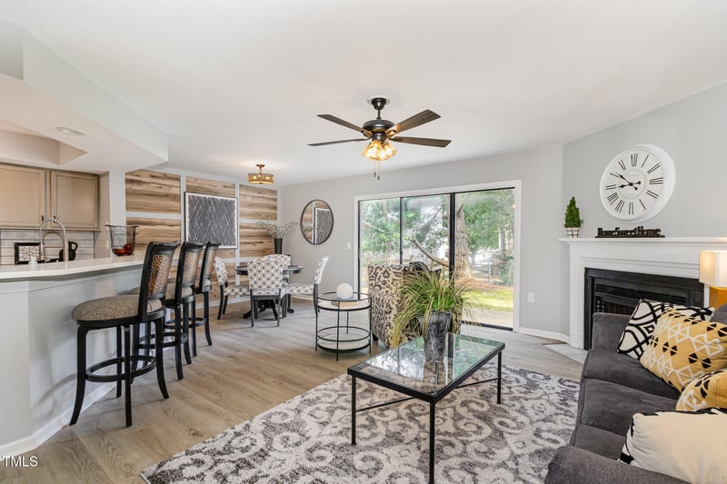 7708 Falcon Rest Cir, Raleigh, NC 27615