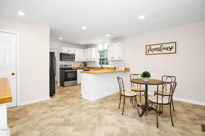 7708 Nugget Ln, Raleigh, NC 27615