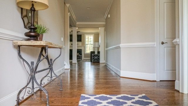 7708 Stonehenge Farm Ln, Raleigh, NC 27613