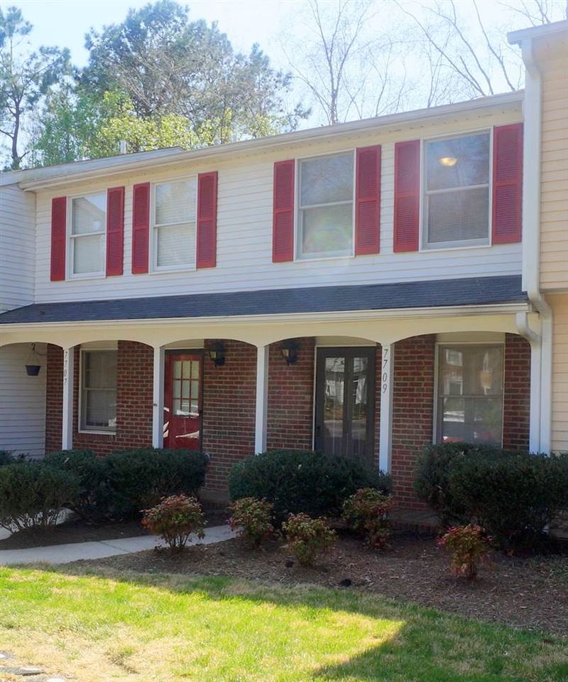7709 Crown Crest Ct, Raleigh, NC 27615
