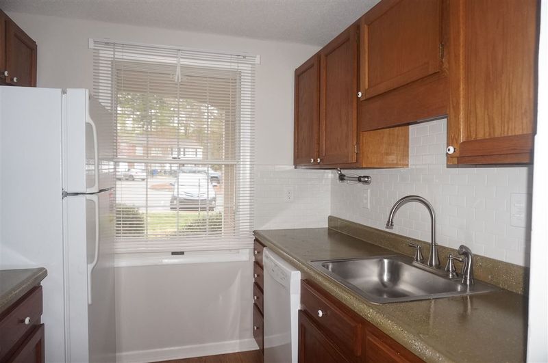 7709 Crown Crest Ct, Raleigh, NC 27615