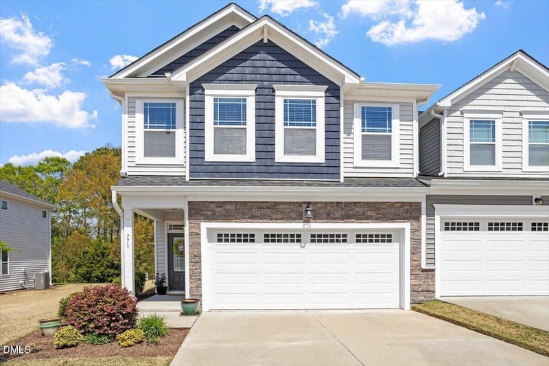 771 Amarra Dr, Fuquay Varina, NC 27526